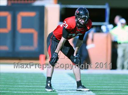 Thumbnail 3 in Cedar Park vs. Lake Travis (4A Region 4 Quarterfinals) photogallery.
