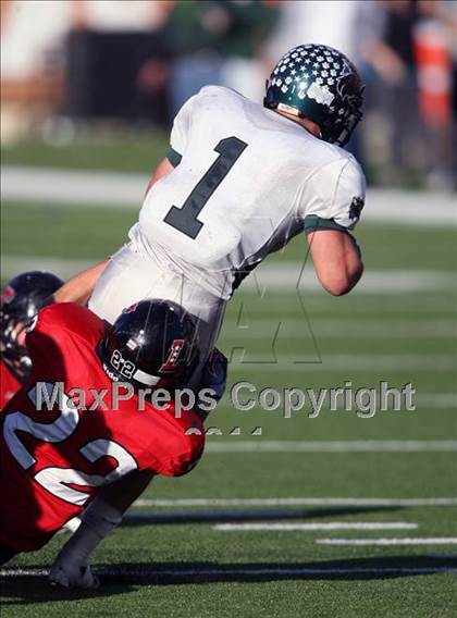 Thumbnail 3 in Cedar Park vs. Lake Travis (4A Region 4 Quarterfinals) photogallery.