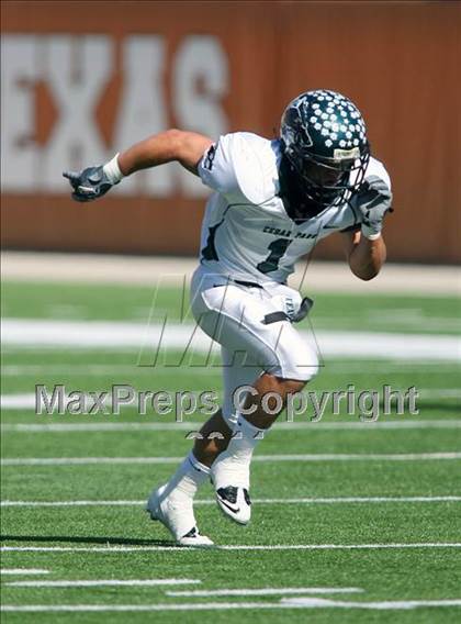 Thumbnail 1 in Cedar Park vs. Lake Travis (4A Region 4 Quarterfinals) photogallery.
