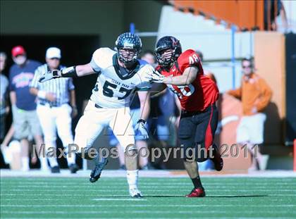 Thumbnail 1 in Cedar Park vs. Lake Travis (4A Region 4 Quarterfinals) photogallery.