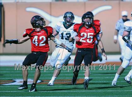 Thumbnail 3 in Cedar Park vs. Lake Travis (4A Region 4 Quarterfinals) photogallery.