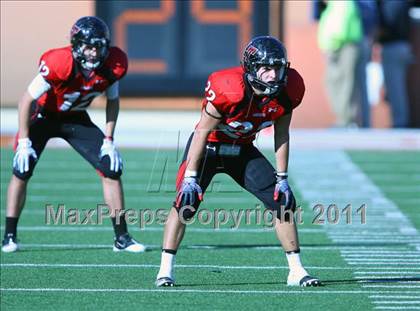 Thumbnail 1 in Cedar Park vs. Lake Travis (4A Region 4 Quarterfinals) photogallery.
