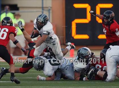 Thumbnail 1 in Cedar Park vs. Lake Travis (4A Region 4 Quarterfinals) photogallery.