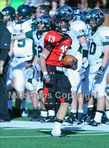 Thumbnail 2 in Cedar Park vs. Lake Travis (4A Region 4 Quarterfinals) photogallery.