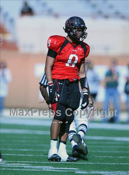 Thumbnail 1 in Cedar Park vs. Lake Travis (4A Region 4 Quarterfinals) photogallery.