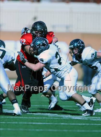 Thumbnail 1 in Cedar Park vs. Lake Travis (4A Region 4 Quarterfinals) photogallery.