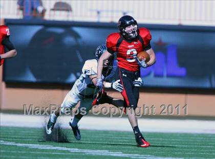 Thumbnail 1 in Cedar Park vs. Lake Travis (4A Region 4 Quarterfinals) photogallery.