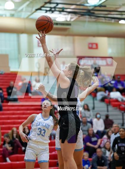 Thumbnail 2 in Cascade vs. Brownsburg (Hendricks County Tournament) photogallery.