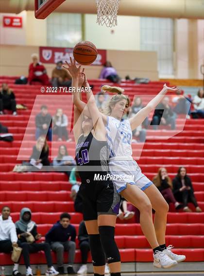 Thumbnail 1 in Cascade vs. Brownsburg (Hendricks County Tournament) photogallery.