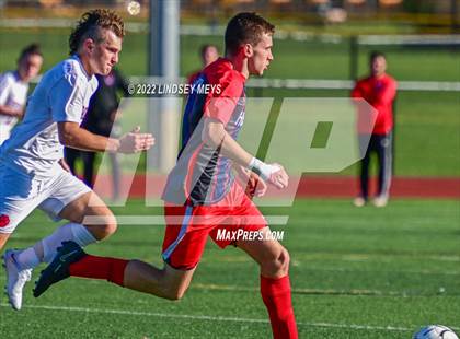 Thumbnail 1 in Livonia vs Hornell (NYSPHSAA Section V Class B1 Final) photogallery.