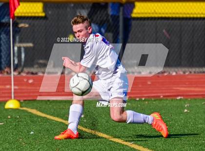Thumbnail 3 in Livonia vs Hornell (NYSPHSAA Section V Class B1 Final) photogallery.