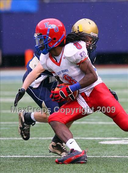 Thumbnail 2 in East Orange Campus vs. Roxbury (NJSIAA Public North 1 Group 4 Final) photogallery.