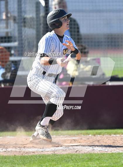 Thumbnail 3 in Whitewright vs Paradise (Pottsboro Tournament) photogallery.
