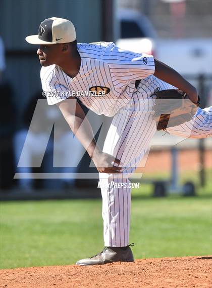 Thumbnail 1 in Whitewright vs Paradise (Pottsboro Tournament) photogallery.
