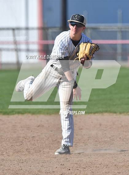 Thumbnail 1 in Whitewright vs Paradise (Pottsboro Tournament) photogallery.