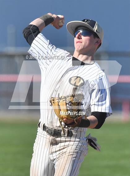 Thumbnail 2 in Whitewright vs Paradise (Pottsboro Tournament) photogallery.