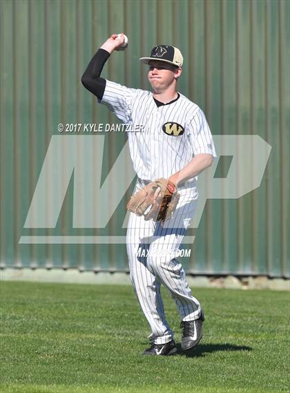 Thumbnail 3 in Whitewright vs Paradise (Pottsboro Tournament) photogallery.