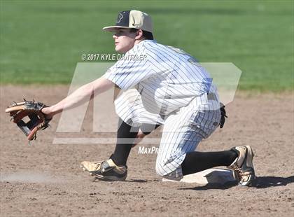 Thumbnail 1 in Whitewright vs Paradise (Pottsboro Tournament) photogallery.