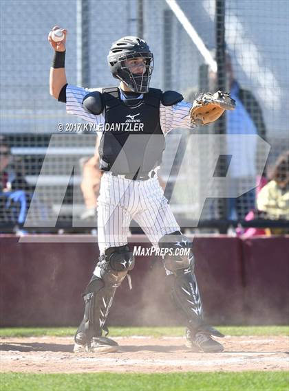 Thumbnail 2 in Whitewright vs Paradise (Pottsboro Tournament) photogallery.