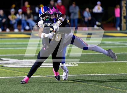 Thumbnail 1 in Folsom @ Del Oro photogallery.