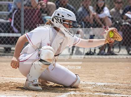 Thumbnail 2 in Independence vs Davenport West (West Delaware Invitational) photogallery.