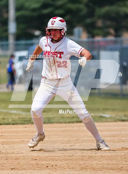 Thumbnail 1 in Independence vs Davenport West (West Delaware Invitational) photogallery.