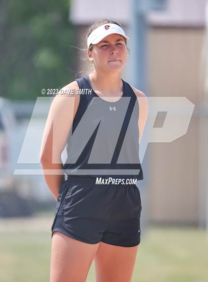 Thumbnail 2 in Independence vs Davenport West (West Delaware Invitational) photogallery.
