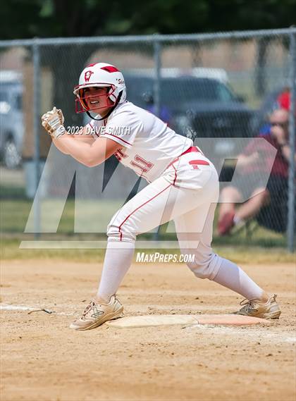 Thumbnail 1 in Independence vs Davenport West (West Delaware Invitational) photogallery.