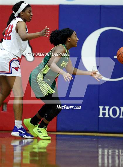 Thumbnail 3 in Birdville vs Grapevine photogallery.