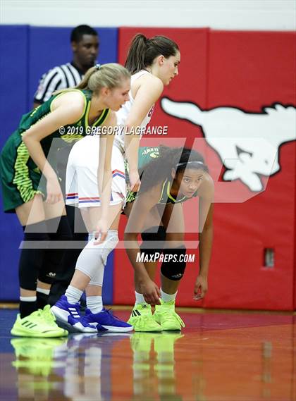 Thumbnail 1 in Birdville vs Grapevine photogallery.