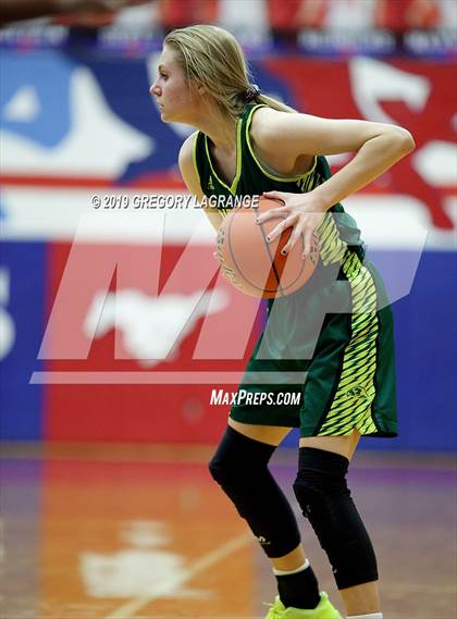 Thumbnail 3 in Birdville vs Grapevine photogallery.