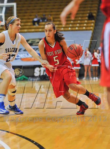 Thumbnail 1 in Regis Jesuit vs. Highlands Ranch (CHSAA 5A Final) photogallery.