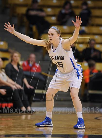 Thumbnail 1 in Regis Jesuit vs. Highlands Ranch (CHSAA 5A Final) photogallery.