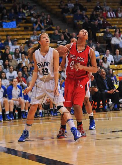 Thumbnail 3 in Regis Jesuit vs. Highlands Ranch (CHSAA 5A Final) photogallery.