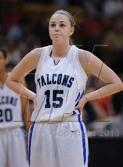 Thumbnail 1 in Regis Jesuit vs. Highlands Ranch (CHSAA 5A Final) photogallery.