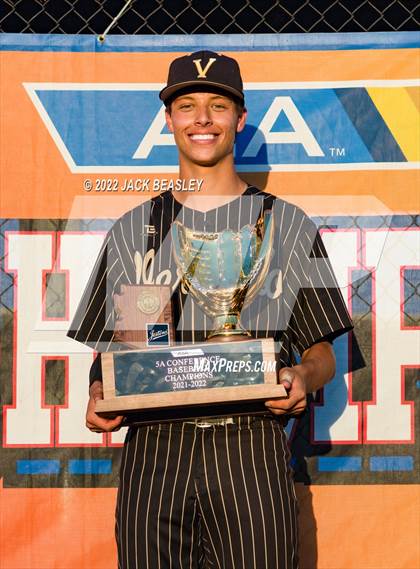 Thumbnail 1 in Nogales vs Verrado (AIA 5A State Final Awards) photogallery.
