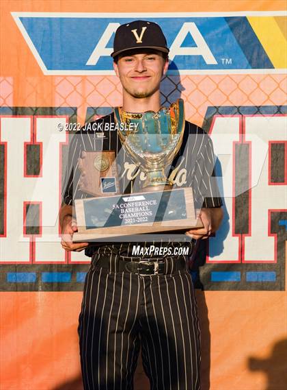 Thumbnail 1 in Nogales vs Verrado (AIA 5A State Final Awards) photogallery.