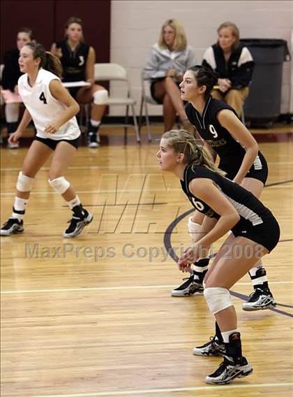 Thumbnail 3 in Deer Park vs. Amarillo (Nike Volleyball Classic) photogallery.