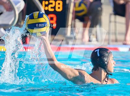 Thumbnail 3 in Clovis vs. Redwood (CIF NorCal Division 2 Regional Final) photogallery.