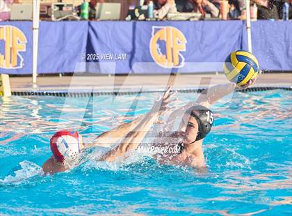 Thumbnail 2 in Clovis vs. Redwood (CIF NorCal Division 2 Regional Final) photogallery.