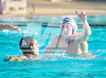 Thumbnail 2 in Clovis vs. Redwood (CIF NorCal Division 2 Regional Final) photogallery.