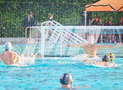 Thumbnail 2 in Clovis vs. Redwood (CIF NorCal Division 2 Regional Final) photogallery.