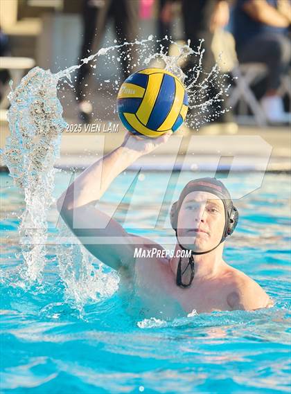 Thumbnail 2 in Clovis vs. Redwood (CIF NorCal Division 2 Regional Final) photogallery.