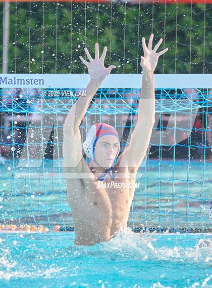 Thumbnail 1 in Clovis vs. Redwood (CIF NorCal Division 2 Regional Final) photogallery.