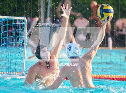 Thumbnail 3 in Clovis vs. Redwood (CIF NorCal Division 2 Regional Final) photogallery.