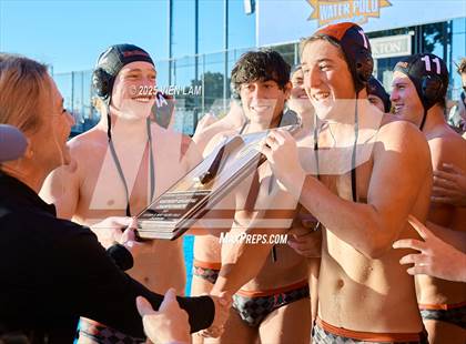 Thumbnail 2 in Clovis vs. Redwood (CIF NorCal Division 2 Regional Final) photogallery.