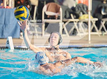 Thumbnail 3 in Clovis vs. Redwood (CIF NorCal Division 2 Regional Final) photogallery.