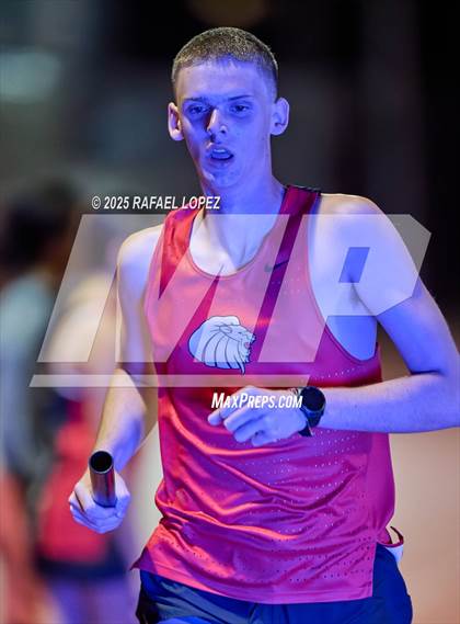 Thumbnail 3 in Eagle No Tax Relays (4x800M) photogallery.