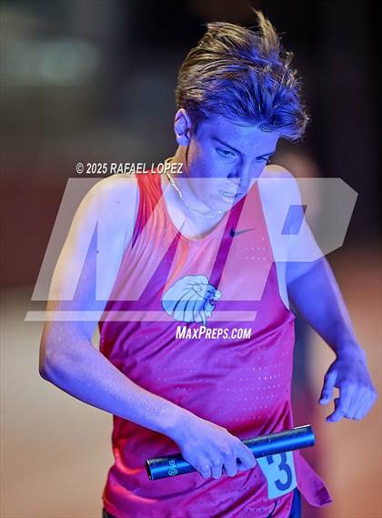 Thumbnail 2 in Eagle No Tax Relays (4x800M) photogallery.