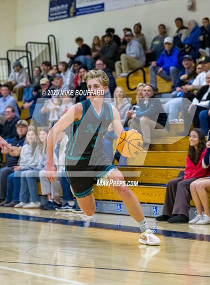 Thumbnail 3 in Aliso Niguel vs Dos Pueblos (CIF-SS D2A Round 1 Playoff) photogallery.